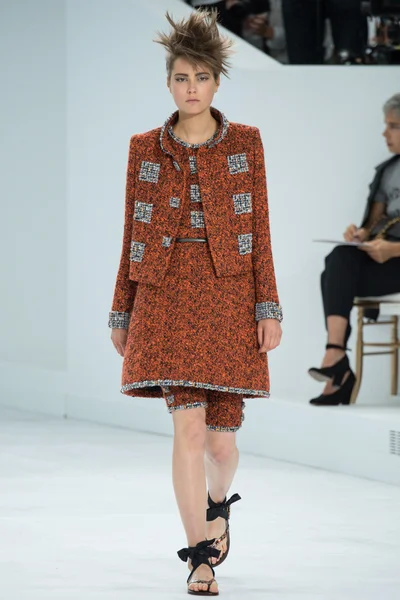 Look 22